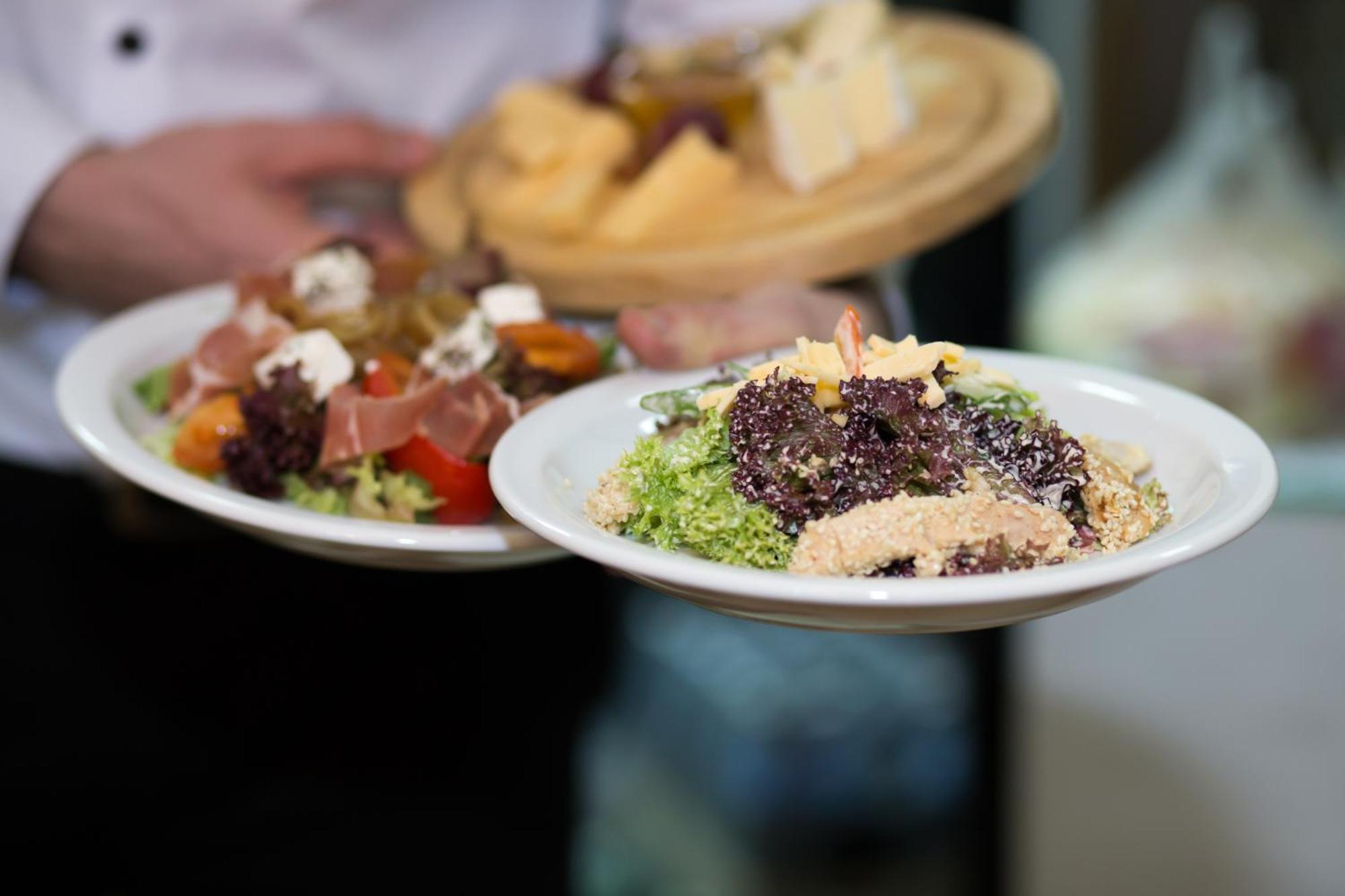 Optima Collection Park Hotel Ivano-Frankivsk Ngoại thất bức ảnh